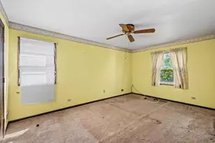 930 Pioneer Ct, Roselle, IL 60172 - Photo 29