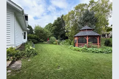 40W040 W Carl Sandburg Road, Saint Charles, IL 60175 - Photo 25