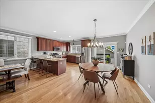 6829 W 64th Pl, Chicago, IL 60638 - Photo 9
