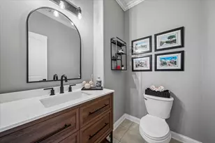 6829 W 64th Pl, Chicago, IL 60638 - Photo 5
