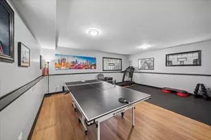 6829 W 64th Pl, Chicago, IL 60638 - Photo 25