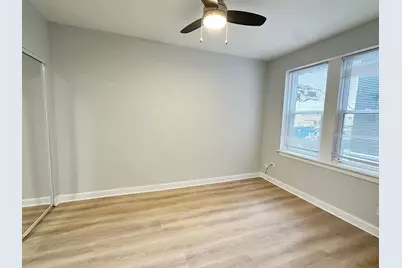 5710 N Winthrop Avenue #303, Chicago, IL 60660 - Photo 5