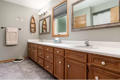 4996 Zenith Parkway, Machesney Park, IL 61115 - Photo 17