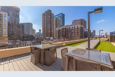 33 W Delaware Place #12C, Chicago, IL 60610 - Photo 3
