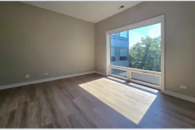 3217 N Clark Street #405, Chicago, IL 60657 - Photo 5