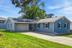 2136 Highland Dr, Sycamore, IL 60178 - Photo 23
