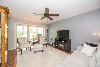 5540 Walnut Avenue #7A, Downers Grove, IL 60515 - Photo 3