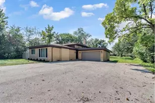 19232 Kedzie Ave, Flossmoor, IL 60422 - Photo 1