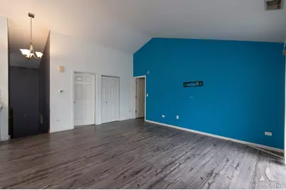 1967 Gary Court #D, Schaumburg, IL 60193 - Photo 7
