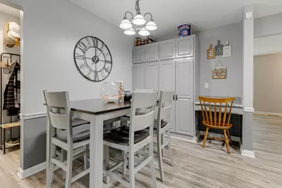 1552 Jobe Avenue, Saint Charles, IL 60174 - Photo 5