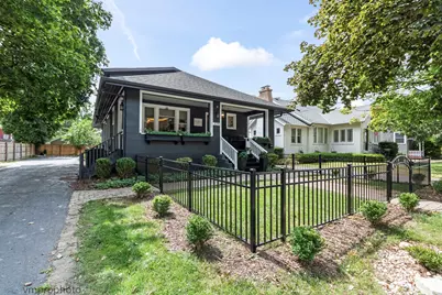 329 W Main Street, Barrington, IL 60010 - Photo 3