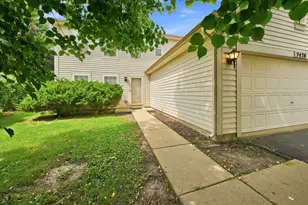 2420 Sisters Ct, Naperville, IL 60564 - Photo 3