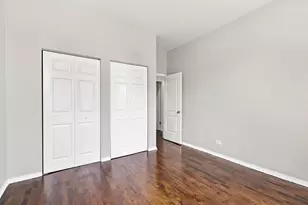 6401 S Maryland Ave, Chicago, IL 60637 - Photo 11