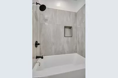 7314 S Crandon Avenue, Chicago, IL 60649 - Photo 13