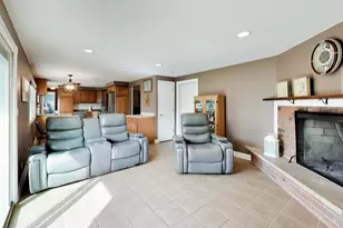 427 Kent Ct, Schaumburg, IL 60193 - Photo 15
