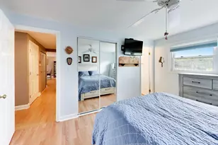 427 Kent Ct, Schaumburg, IL 60193 - Photo 17