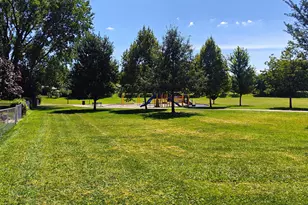 427 Kent Ct, Schaumburg, IL 60193 - Photo 35