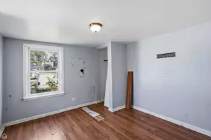 524 W 127th Pl, Chicago, IL 60628 - Photo 9