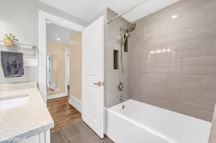 148 Jeffery Ln, Des Plaines, IL 60018 - Photo 27