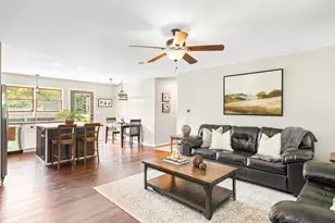 150 Holiday Dr, Somonauk, IL 60552 - Photo 3