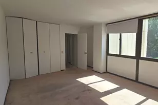4800 S Lake Park Ave, Chicago, IL 60615 - Photo 13