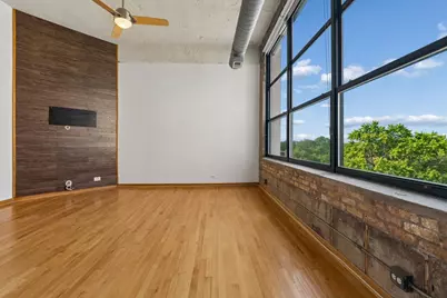 1800 W Roscoe Street #521, Chicago, IL 60657 - Photo 9