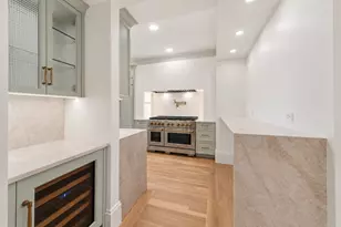 399 W Fullerton Pkwy, Chicago, IL 60614 - Photo 15