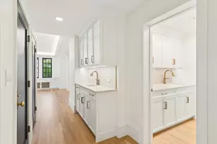 399 W Fullerton Pkwy, Chicago, IL 60614 - Photo 11