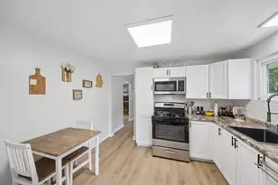 10290 W Waldo Ave, Beach Park, IL 60099 - Photo 9