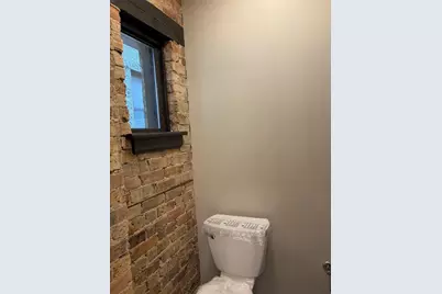 3350 N Kenmore Avenue #2, Chicago, IL 60657 - Photo 9