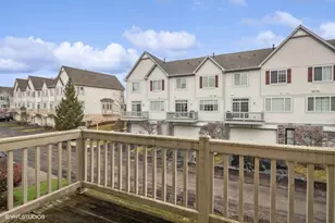 261 Sype Dr, Carol Stream, IL 60188 - Photo 11