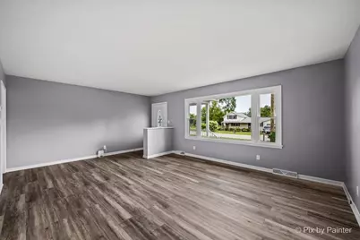 98 E North Avenue, Cortland, IL 60112 - Photo 13