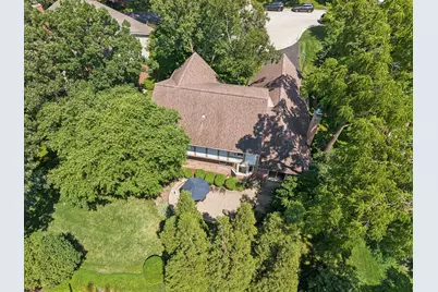 6402 Indian Head Court, Indian Head Park, IL 60525 - Photo 43