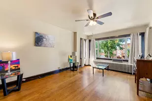 5121 W Henderson St, Chicago, IL 60641 - Photo 3