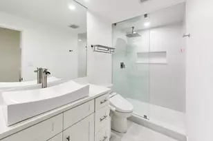 2300 W Talcott Rd, Park Ridge, IL 60068 - Photo 11