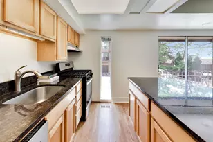 454 W Lageschulte St, Barrington, IL 60010 - Photo 9