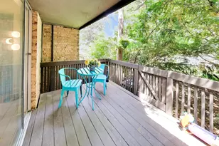 454 W Lageschulte St, Barrington, IL 60010 - Photo 3