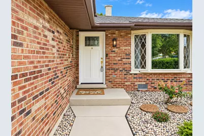 1235 Virginia Drive, Westmont, IL 60559 - Photo 3