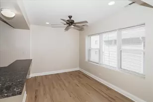 1939 W Granville Ave, Chicago, IL 60660 - Photo 3