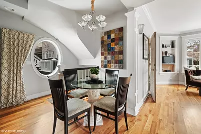 3034 N Greenview Avenue #1, Chicago, IL 60657 - Photo 9