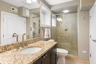 3034 N Greenview Ave, Chicago, IL 60657 - Photo 13