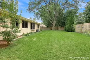 411 N Shepherd Hill Ln, McHenry, IL 60050 - Photo 37