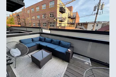 2307 W Wolfram Street #214, Chicago, IL 60618 - Photo 9