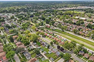 744 Norfolk Ave, Westchester, IL 60154 - Photo 23