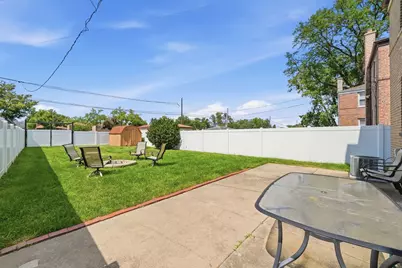 744 Norfolk Avenue, Westchester, IL 60154 - Photo 17