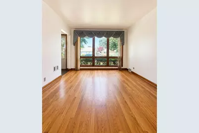 [Address not provided], Skokie, IL 60076 - Photo 3