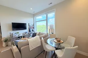 3757 N Sheffield Ave, Chicago, IL 60613 - Photo 5