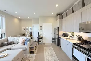 3757 N Sheffield Ave, Chicago, IL 60613 - Photo 3
