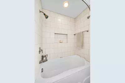 201 N Elmhurst Avenue, Mount Prospect, IL 60056 - Photo 15