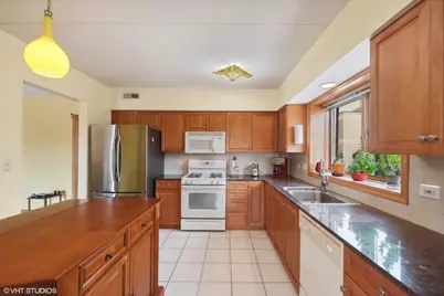 770 Pearson Street #209, Des Plaines, IL 60016 - Photo 7
